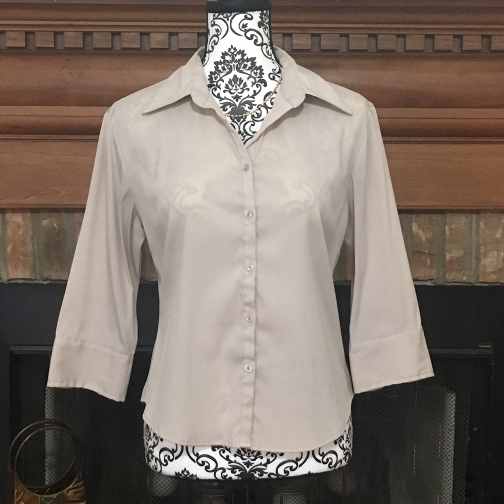 🎁🎁🎁Cotton Express Stretch Beige 3/4 Sleeve Top